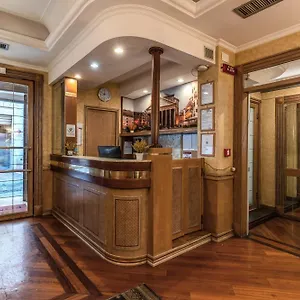 Pomezia Hotell